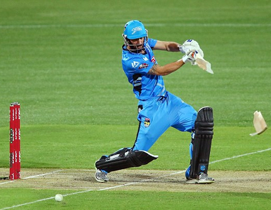 क्रिकेट के ऐसे पल जब बल्लेबाज के बेट ने उनका साथ छोड़ा