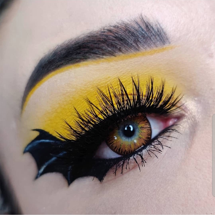 eye makeup,evening eye makeup,trending eye makeup,eye makeup tips,champagne smoky eyes,rhinestone silver eye makeup,gorgeous blue plus purple eye makeup,ariel look,the evening silver,glitter black eyes,leopard look,the double wing,the double wing,makeup tips,beauty,beauty tips