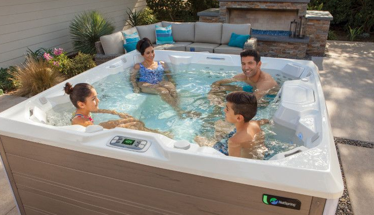 traditions of japan,traditions of japan that will surprise you,japan travel,japan tourism,travel tips,holidays