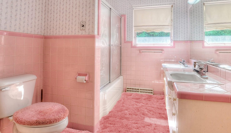 कहीं बाथरूम की बदबू तो नहीं कर रही आपको शर्मिंदा, इन नुस्खों की मदद से पाए समस्या का निजात household tips,remove bathroom smell,home remedies,tips to care bathroom