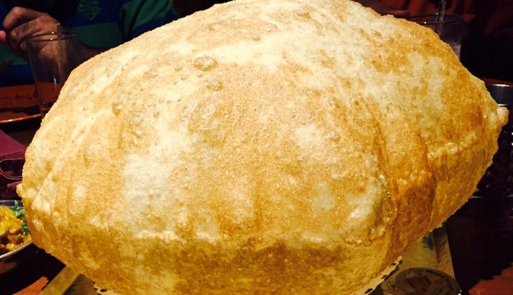 bhatura,bhatura recipe,crispy bhatura recipe,recipe,dinner recipe