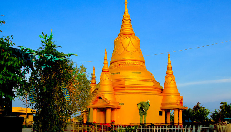 places to visit in cambodia in november,cambodia travel in november,angkor wat november,sihanoukville beaches,phnom penh attractions,tonlé sap lake,battambang shadow puppetry,koh rong island,kulen mountain cambodia,kratie dolphins mekong,kep culinary experiences,bokor national park history,cambodia weather in november,cambodia tourist destinations,cambodia cultural sites