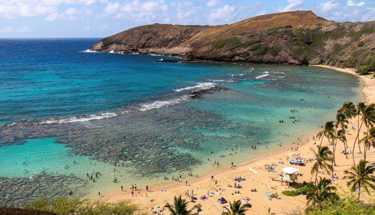 beautiful bay,beautiful bay in the world,wineglass bay,tasmania,australia,navagio bay,greece,palm bay,australia,bay of islands,new zealand,hanauma bay,hawaii,usa