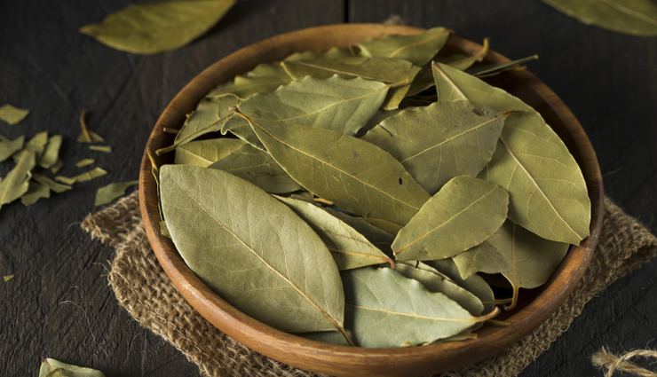 natural remedies,kidney stones,renal calculi,hydration,water consumption,pomegranate juice,basil leaves,kidney beans,bay leaf,parsley,kidney stone treatment,kidney stone prevention,home remedies,urinary tract health,passing kidney stones,kidney stone pain relief,oxalate crystals,calcium oxalate stones,uric acid stones,kidney stone prevention diet,renal health,hydrating beverages,citrus fruits,magnesium supplements,herbal remedies for kidney stones,cranberry juice,lemon juice for kidney stones,dietary modifications for kidney stones,kidney stone risk factors,kidney stone symptoms,homeopathic remedies for kidney stones,traditional medicine for kidney stones,natural treatments for urolithiasis,renal stone management,kidney stone dissolution,kidney stone prevention tips,kidney stone analysis,herbal teas for kidney health,nephrolithiasis management,holistic approaches to kidney stone management