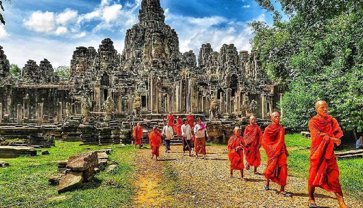 ancient temples in cambodia,cambodia temple visits,cambodian historical sites,must-visit temples in cambodia,cambodia temple exploration,khmer temples in cambodia,cambodia travel temples,ancient ruins in cambodia,cambodia heritage sites,historical cambodian temples,cambodia temple tours,exploring cambodia ancient ruins,cambodia temple wonders,historical marvels in cambodia,cambodia sacred temples,khmer architecture wonders,cambodian temple heritage,siem reap temple exploration,ancient khmer temples,cambodia religious sites,angkor complex cambodia,siem reap temple trail,temples of phnom penh,cambodia historical landmarks,ancient sites in cambodia