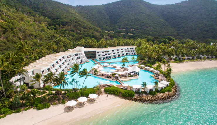 beach wedding destinations around the world,anantara dhigu resort,guana island in the british virgin islands,sheraton kauai,atlantis paradise island in the bahamas,hayman island,chapel on stilts in bora bora,romantic antigua