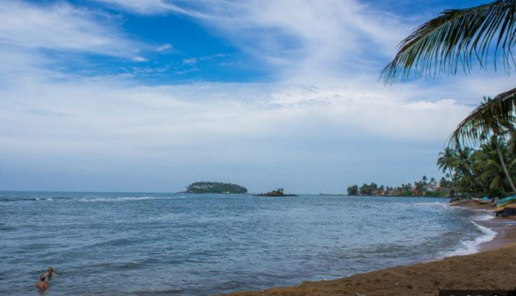 srilanka,srilanka tourism,srilanka famous beaches,beruwala and bentota,hikkaduwa,unawatuna and galle,mirissa,yala