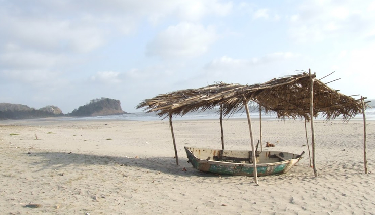 beach destination in india,india,places to visit in india,radhanagar beach,havelock,andaman,kashid beach,maharashtra,tarkarli beach,om beach,gokarna,karnataka,cherai beach,kerala