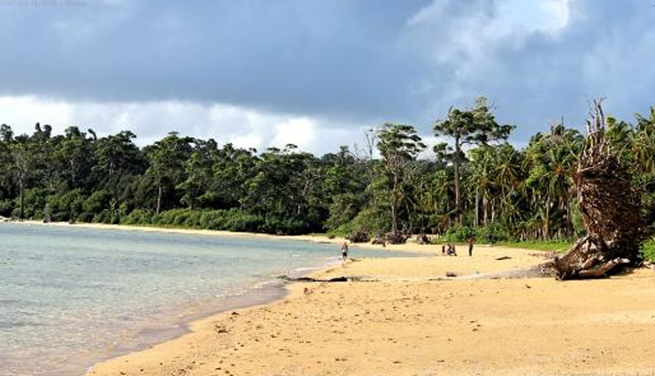 radhanagar beach,ross and smith beach,laxmanpur beach,lalaji bay beach,wandoor beach,beaches,beaches in andaman and nicobar islands,andaman and nicobar islands