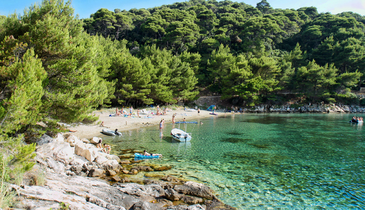 beaches to explore in croatia,croatia,beaches to visit in croatia,kamenjak,badija,palmizana,betina spilja,saplunara,kandarola