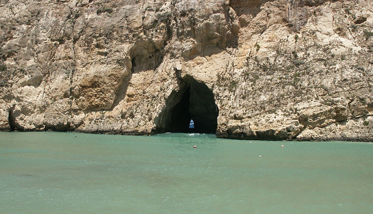 katara beach,four seasons beach,umm bab beach,sealine beach,inland sea,best beaches in doha,beaches in doha,doha