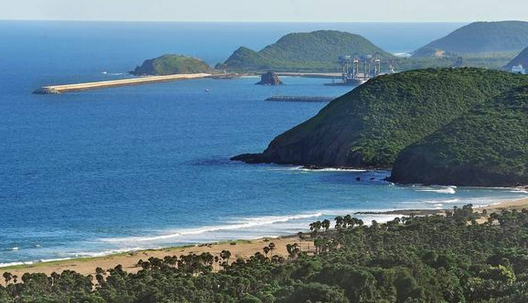 radhanagar beach,andaman and nicobar islands,agatti beach,lakshadweep,yarada beach,andhra pradesh,malpe beach,karnataka,marari beach,kerala,exotic beaches,beaches in india