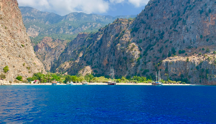 beaches to explore in turkey,turkey,beaches in turkey,kabak beach,kelebekler vadisi,cirali,patara beach,kaputas beach