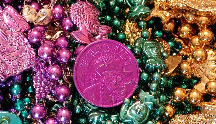 mardi gras,mardi gras traditions,mardi gras party,krewes mardi gras,colors mardi gras,beads and doubloons mardi gras,signature mardi gras,king cakes mardi gras,travel,tourism,holidays