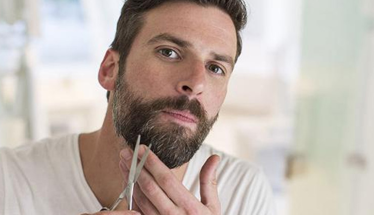 मर्दों की शान बढ़ाती है उनकी दाढ़ी, इन टिप्स की मदद से करें इसकी देखभाल 