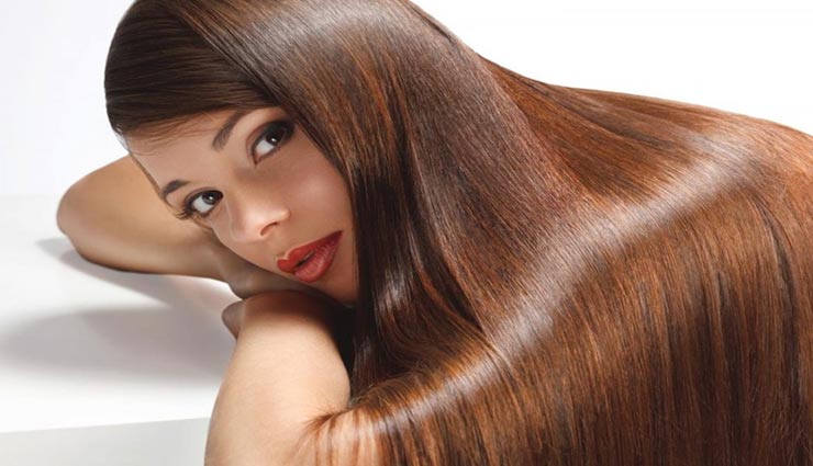 गर्मियों में बाल हो जाते है रूखे और बेजान, इन नेचुरल तरीको से बनाए इन्हें कोमल