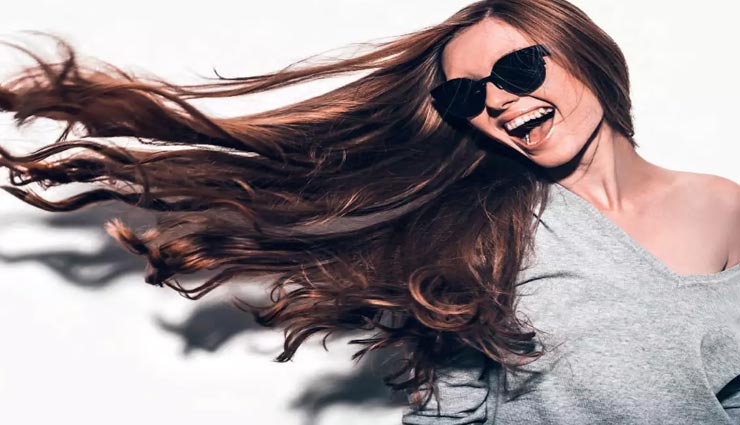 शैम्पू की जगह इस्तेमाल कर सकते हैं ये 5 घरेलू क्लींजर, बालों को मिलेगी मजबूती और सुंदरता