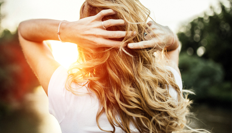 6 DIY Ways To Get Beautiful Hair at Home