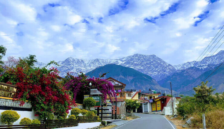 14 Least Explored Yet Beautiful Mountains To Explore in India