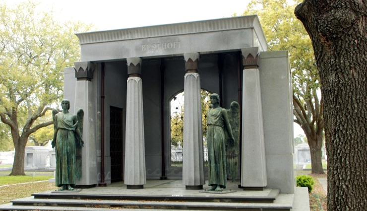 5 Most Beautiful Tombs in The World