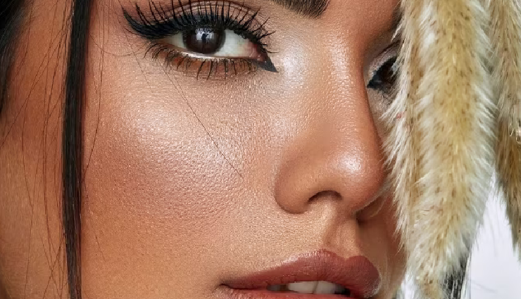 new year party makeup,makeup tips for new year eve,party makeup ideas,new year eve beauty tips,makeup looks for celebrations,festive makeup guide,glamorous new year makeup,holiday party beauty tips,eye-catching makeup for celebrations,new year eve makeup trends,sparkling new year makeup,glittery party looks,new year beauty hacks,festive makeup trends,stunning holiday looks,bold makeup for celebrations,shimmering new year eve makeup,party-ready beauty tips,elegant makeup ideas,dramatic new year looks,countdown-worthy makeup,chic party makeup styles,radiant new year makeup,festive glam tips,eye-catching party looks