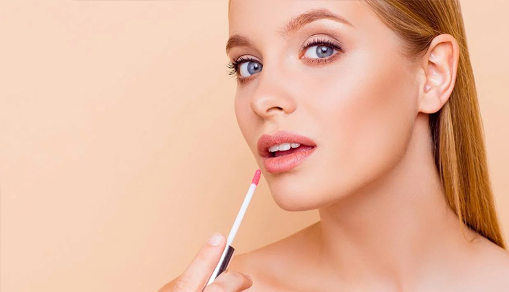इन मेकअप टिप्स की मदद से दिखाए अपने पतले होठों को बड़ा और आकर्षक makeup tips,makeup tips in hindi,lips beauty,lips makeup tips