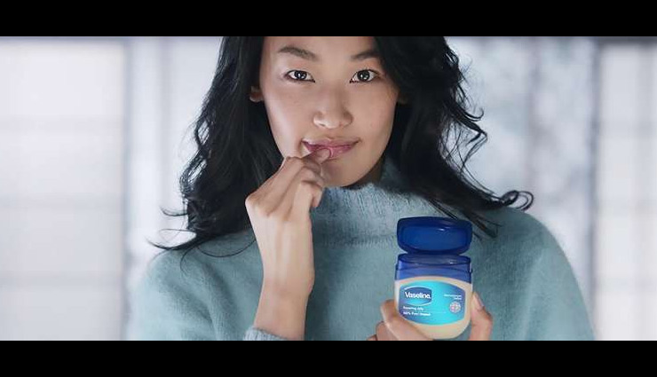 beauty benefits,beauty benefits of vaseline,vaseline,skin acre tips,winter tips