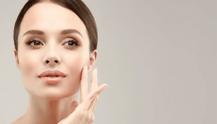 tomato skincare benefits,healthy skin with tomatoes,tomato remedies for glowing skin,tomato skincare hacks,tomatoes for radiant complexion,natural skin remedies with tomatoes,tomato-based skincare routines,tomato skincare tips,tomatoes for sunburn relief,tomato facial treatments