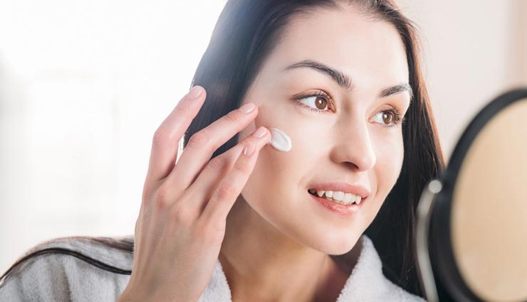 चावल की बनी इस क्रीम से बढ़ेगी चेहरे की ब्राइटेनस, जानें तरीका