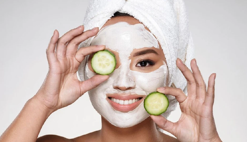 रक्षाबंधन पर चाहिए दमकती त्वचा? घर पर बनाकर लगाए ये असरदार DIY फेस पैक