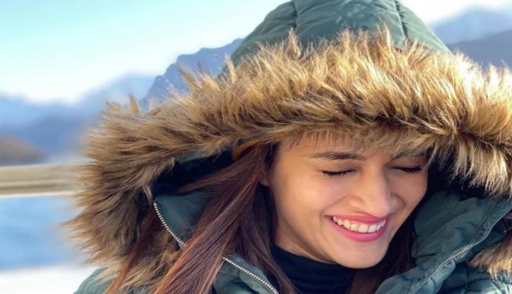 इन 2 उपायों से मिलेगी सर्दियों में खिला-खिला चेहरा, आइये जानें