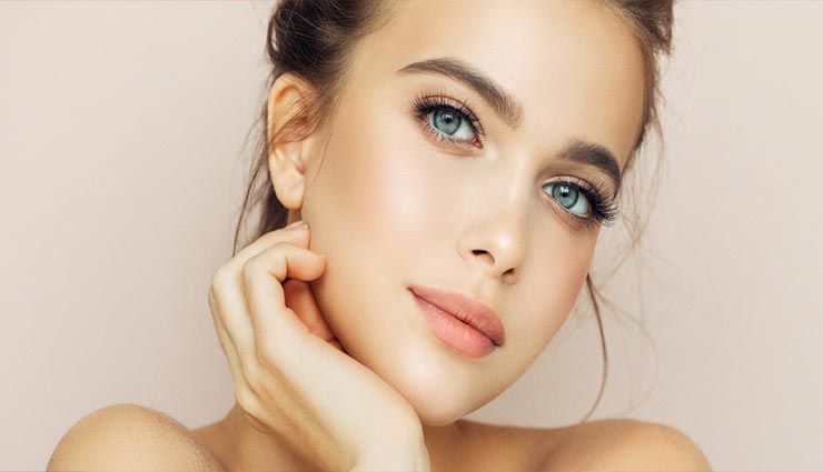 बेदाग और निखरी त्वचा के लिए इन 4 तरीकों से करें काली इलायची का इस्तेमाल