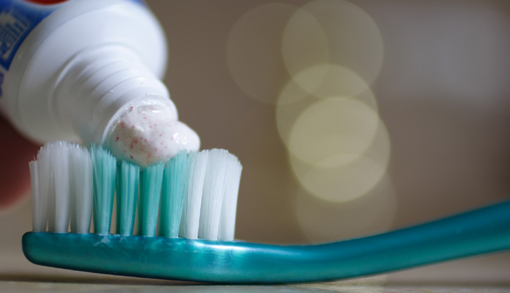 honey,apple cider vinegar,tooth paste,baking soda,onion,home remedies,home remedies to treat bee stings,bee stings,Health tips,fitness tips