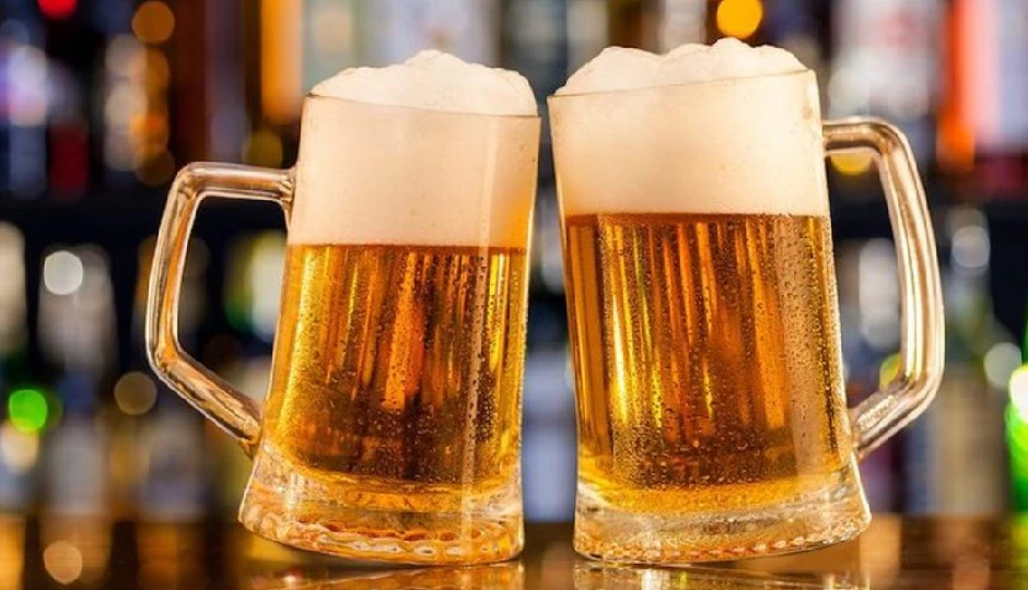 नेपाल: जहां हर गली में मिल जाती है बियर, हर शाम होती है जश्न से भरपूर
