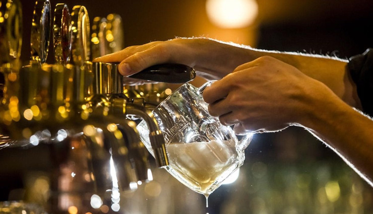 beauty tips,7 uses of beer as beauty ingredient,beauty benefits of beer,how beer is good for skin,how beer is good for hair