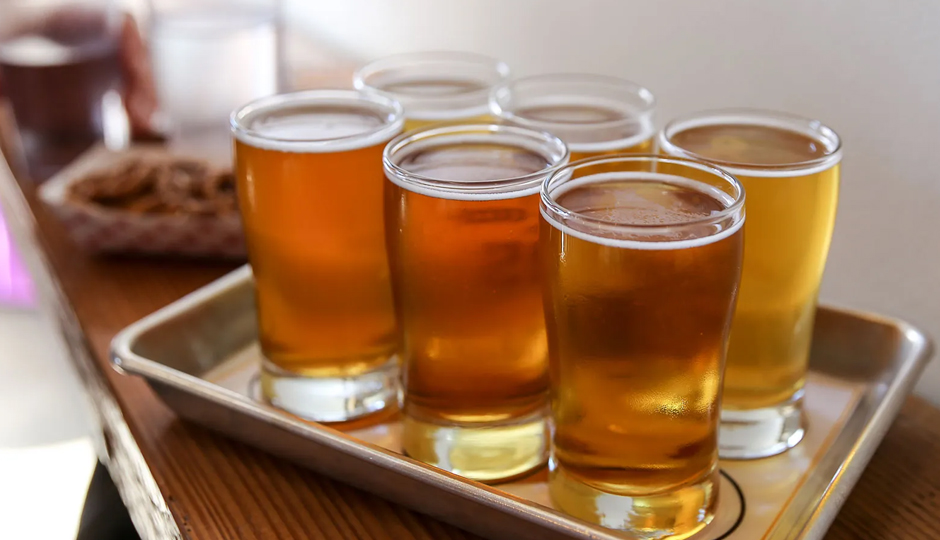 10 Benefits of Using Beer for Skin and Hair