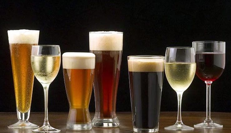 रिपोर्टर को एक बीयर पड़ी पूरे 50 लाख रुपये की, मामला हैरान करने वाला weird news,australian reporter,reporter peter lalor,manchester hotel,beer in 50 lakhs