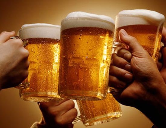 7 Beer That Cost Under Rs.200 in India