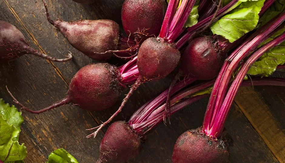 10 DIY Ways To use Beetroot for Skin and Hair