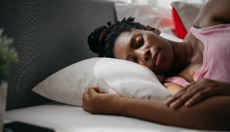 10 Natural Beauty Habits To Follow Before Sleep