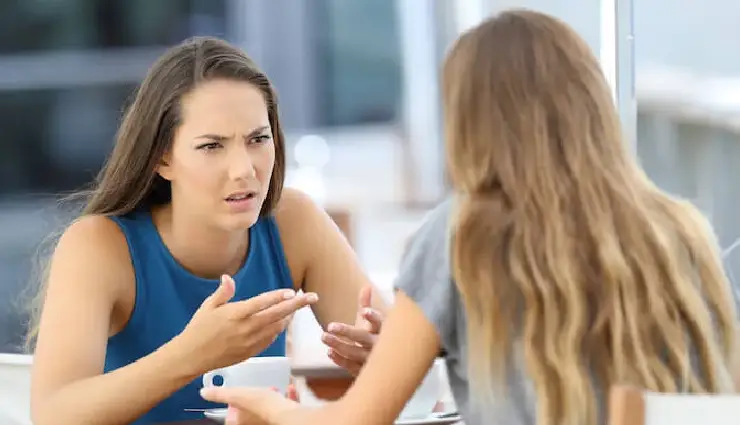 toxic friends,signs of bad friendship,unhealthy relationships,friendship red flags,letting go of toxic people,bad friends,friendship advice,emotional well-being,fake friends,identifying toxic friendships