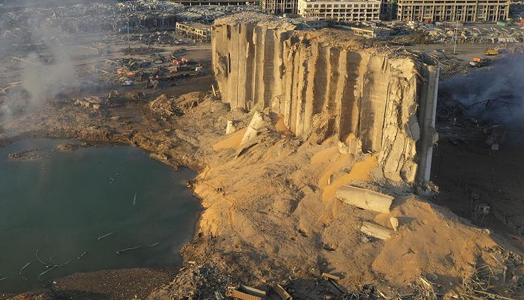 PHOTOS / लेबनान के बेरूत में धमाका, 78 मौतें, 4000 घायल beirut,blast,small nuclear bomb,lebanese capital,photos