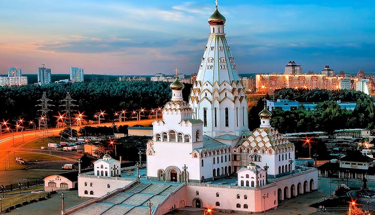 tourist places,foreign tourist places,foreign countries,money is worth crores in these 5 countries