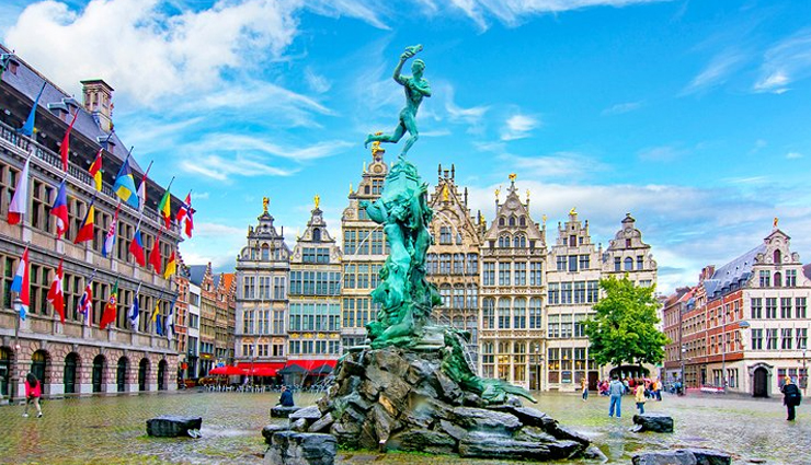 few working hours,holidays,travel,tourism