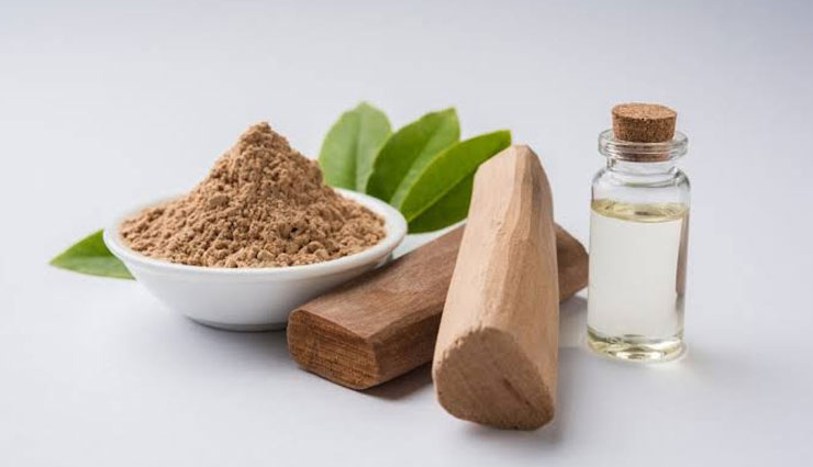 5 Beauty Benefits of  Using Sandalwood