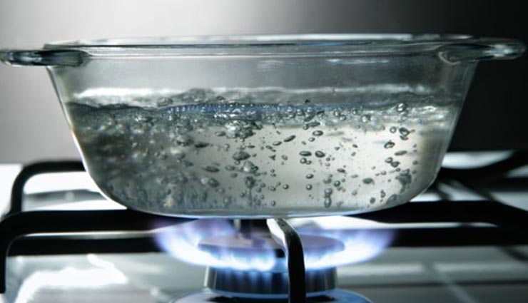 रोज़ सुबह एक गिलास गर्म पानी दिलाता है आपको कई बीमारियों से छुटकारा, जाने healthy benefits of hot water,benefits of drinking warm water,Health tips,Health,healthy living