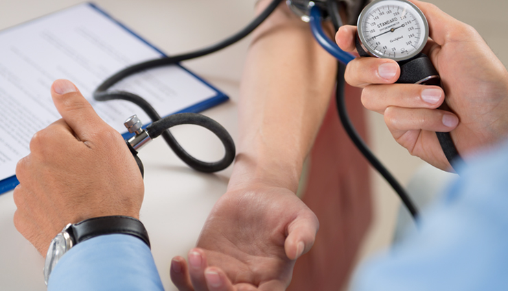 nutritional benefits of peanuts,health benefits of eating peanuts,peanuts and their positive impact on health,reasons to include peanuts in your diet,peanut health benefits,peanuts and their disease-fighting properties,peanut consumption and improved health outcomes,nutritious properties of peanuts,benefits of adding peanuts to your meals,the many health advantages of eating peanuts