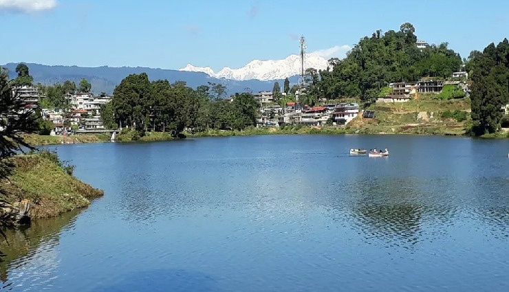beautiful lakes in west bengal,mirik lake,jore pokhri lake,senchal lake,rasikbil lake,rabindra sarovar lake,santragachhi jheel,motijhil lake,benuka lake,amarabati lake,kolkata lake,kapil muni temple lake,samsing lake,bethuadahari lake,tajpur lake,west bengal tourism,scenic lakes,nature in west bengal,boating in west bengal lakes,top lakes to visit in west bengal