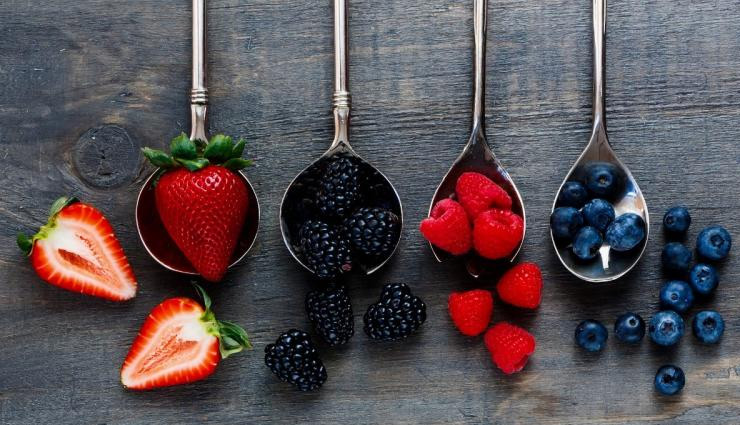 foods to improve vision,best foods for eye health,foods for better eyesight,healthy foods for vision improvement,improve vision with food,eye health diet tips,nutrients for better vision,foods rich in vitamin a for eyes,omega-3 foods for vision,antioxidant-rich foods for eyesight