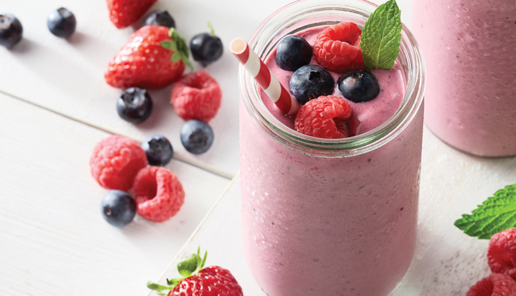 weight loss smoothies,smoothies for weight loss,healthy smoothie recipes,nighttime smoothies,low-calorie smoothies,weight loss drinks,night-time snack ideas,healthy dessert alternatives,healthy smoothie options,nutritious smoothie recipes